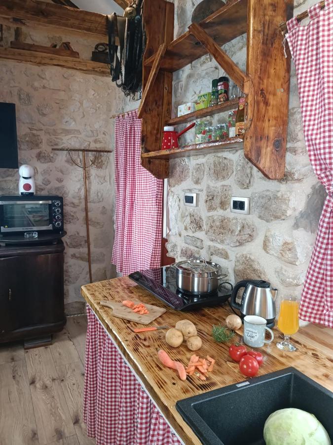 Villa The Old Stable 1861 à Imotski Extérieur photo